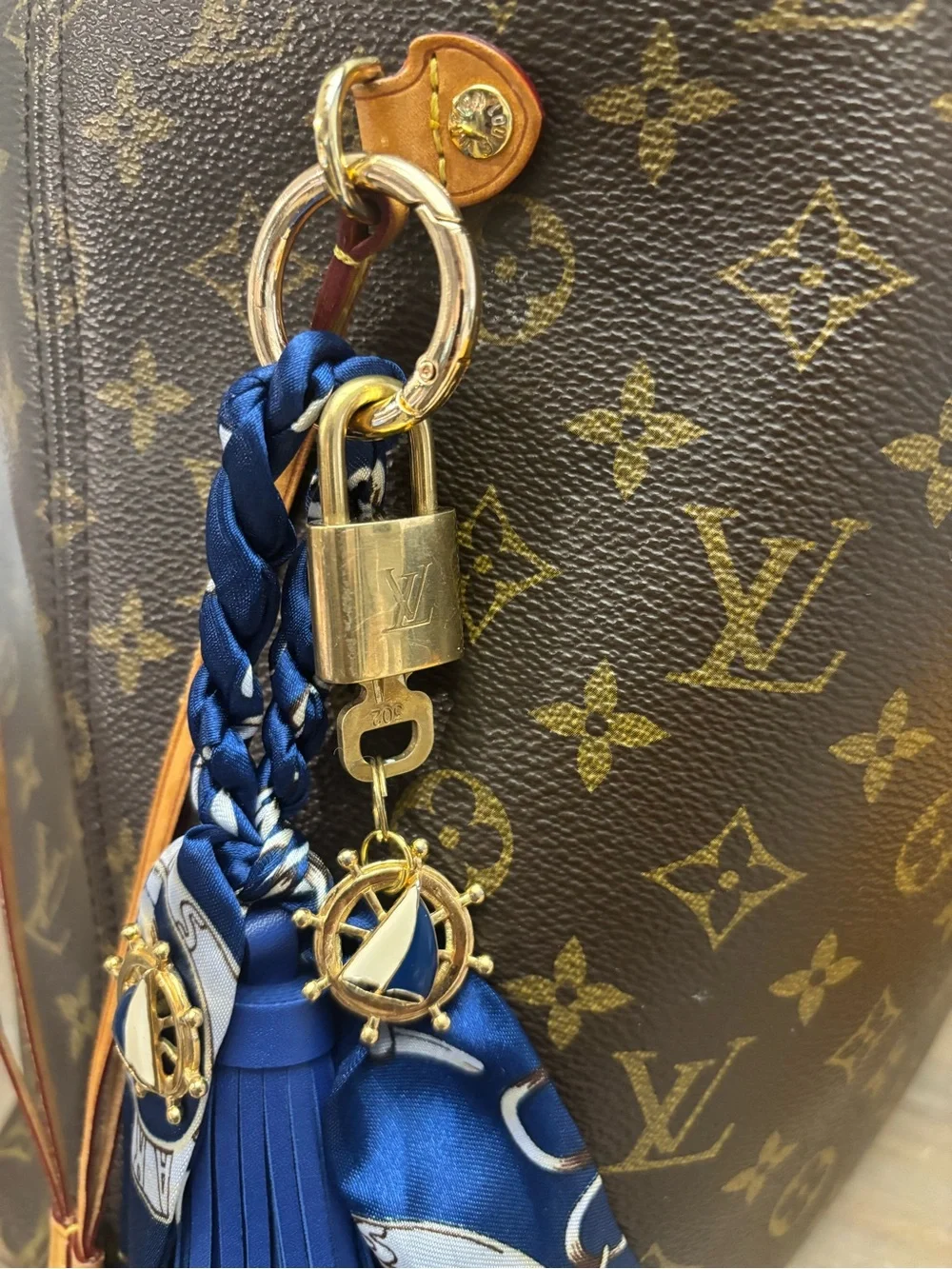 Louis Vuitton authentic lv